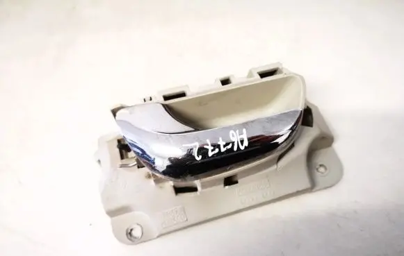 Volvo S80 Rear door interior handle 09170045