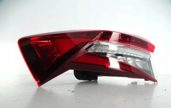 Skoda Kodiaq Rear/tail lights 565945207b