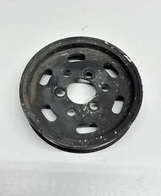 Volkswagen Golf IV Power steering pump 038145255
