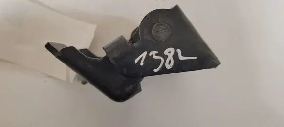 Citroen C5 Rear door lower hinge