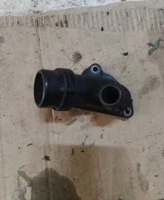BMW X5 E70 Coolant pipe/hose 10808611