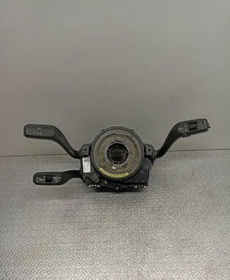 Wiper turn signal indicator stalk/switch