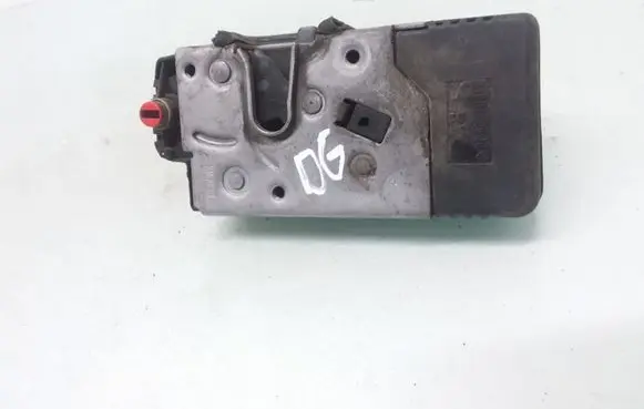 Opel Zafira A Rear door lock 24414135