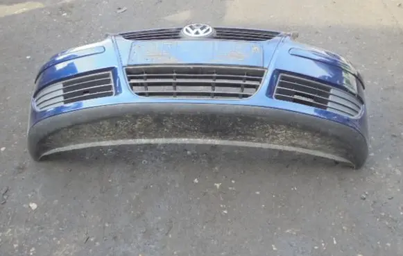Volkswagen Polo IV 9N3 Front bumper 6Q0807221C
