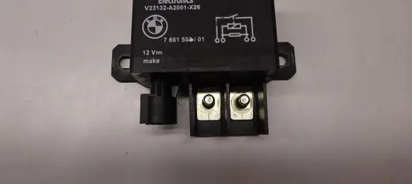BMW 5 F10 F11 Ignition relay V23132A2001X26 7661502