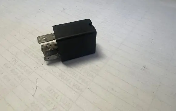 Nissan Micra Other relay 7700414484
