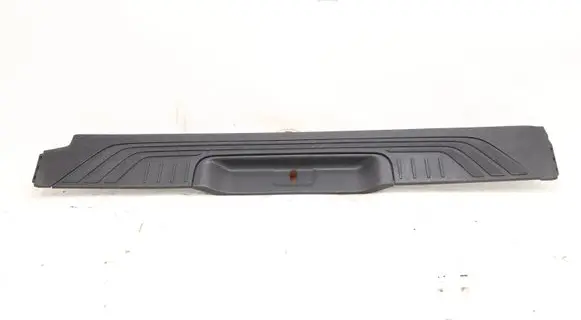 Mercedes-Benz Vito Viano W447 Dash center air vent grill A44769403285785980