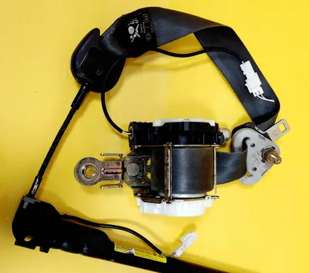 Renault Modus Front seatbelt 0404014