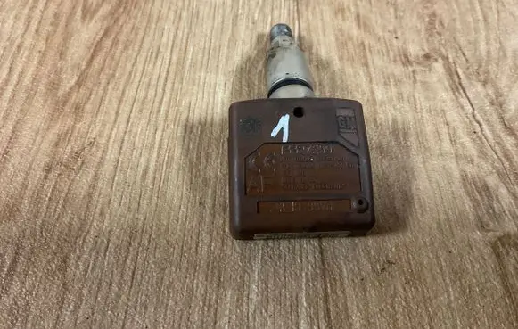 Opel Insignia A Tire pressure sensor 13327259