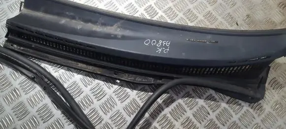 Toyota Corolla E120 E130 Wiper trim 5570902060 55709-02060