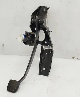 Ford Mondeo MK IV Brake pedal 7G9N2D094NC