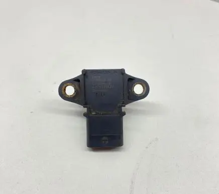 BMW 5 F10 F11 Air pressure sensor 7599042 A2C53358214