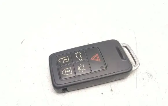 Volvo V40 Ignition key/card 30659607