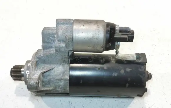 Volkswagen Golf V Starter motor
