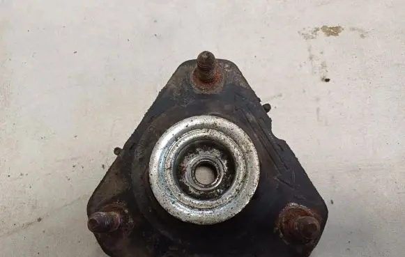 Honda Civic Coil spring mount 