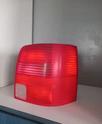 Volkswagen PASSAT B5 Rear/tail lights 389945112F