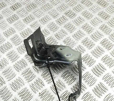 Mercedes-Benz GLA H247 Fender mounting bracket A2478811600 A1778802200