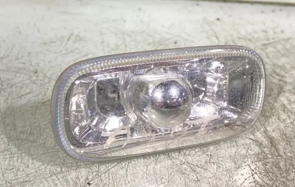 Audi A4 S4 B7 8E 8H Front fender indicator light 8e0949127