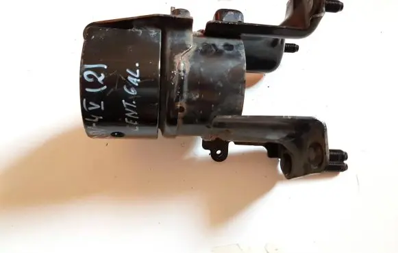 Toyota RAV 4 (XA50) Engine mount bracket 1237125070