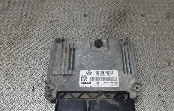 Skoda Octavia Mk2 (1Z) Engine control unit/module 03G906021LB 0281013238