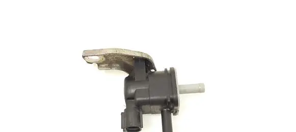 Toyota Prius (XW30) Vacuum valve 9091012276 362007010