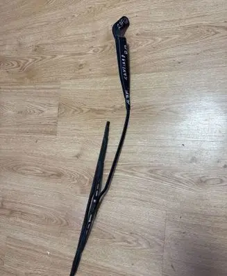 Citroen Xantia Front wiper blade arm