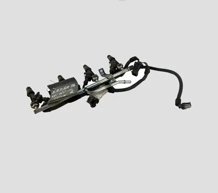 Opel Zafira B Fuel main line pipe