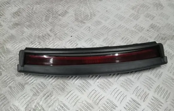 Tesla Model 3 Third/center stoplight 107740500G ARZ202551229379