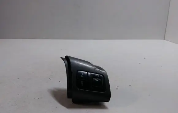 Multifunctional control switch/knob