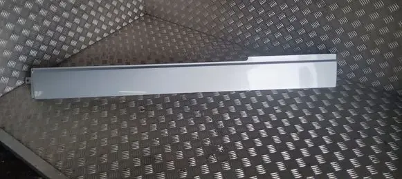 Volkswagen Transporter - Caravelle T5 Sliding door rail trim 7H3843796D