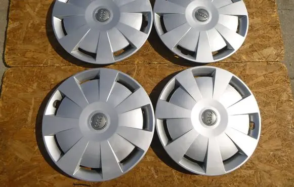 Audi A3 S3 8V R16 wheel hub/cap/trim 8V0601147D