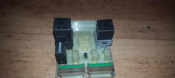 Fuse box set