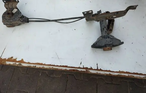 Renault Master III Spare wheel bolt 