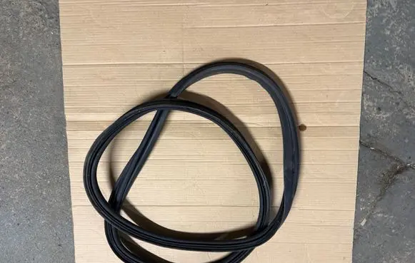 Fiat Tipo Trunk rubber seal (body) 
