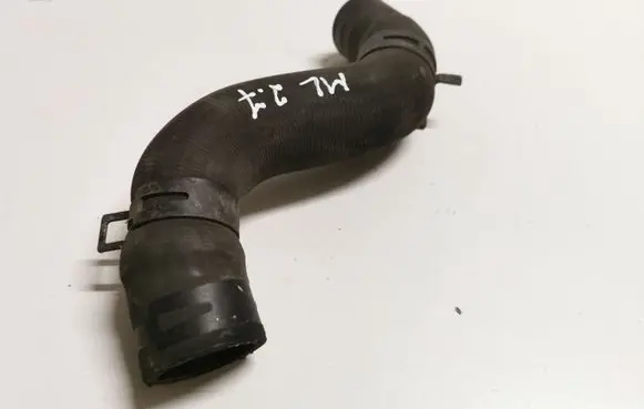 Mercedes-Benz ML W163 Engine coolant pipe/hose