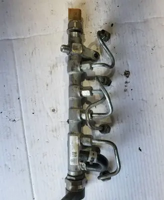 Fuel main line pipe