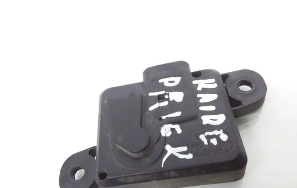 Opel Zafira A Airbag deployment crash/impact sensor 09133263 5WK42856