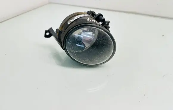 Volkswagen PASSAT CC Front fog light 1T0941699C 27128901