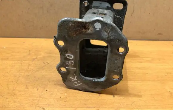 Hyundai i30 Front bumper shock/impact absorber 