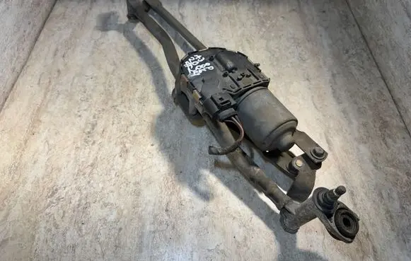 Audi A3 S3 8P Front wiper linkage and motor 8P1955119B