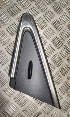 Toyota Avensis T270 Fender end trim 6011805021