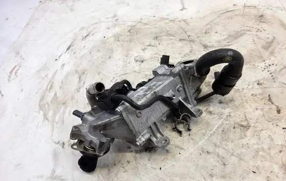 Jaguar XE EGR valve cooler K4D39F464CB