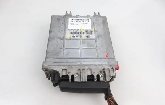 Seat Alhambra (Mk1) Engine control unit/module 0281001738 028906021GS