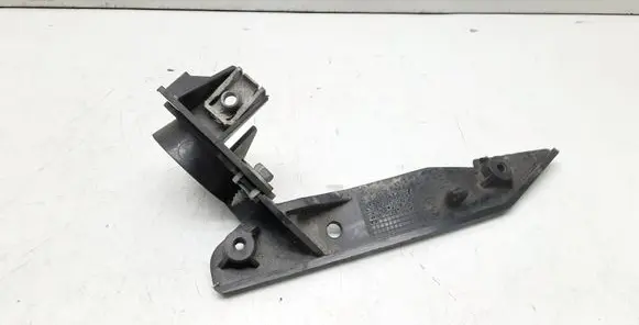 BMW 3 E90 E91 Headlight/headlamp mounting bracket 7058447
