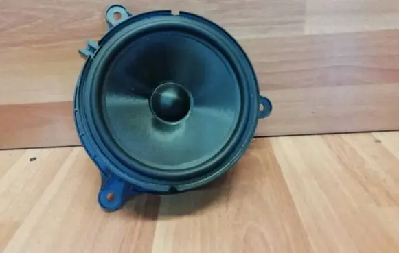 Renault Zoe Front door speaker 281441333R