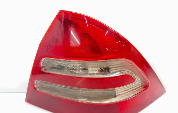 Mercedes-Benz C W203 Rear/tail lights 2038200264