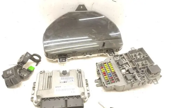 Honda Accord Engine ECU kit and lock set 37825RBDG90 0281012583 78100G200