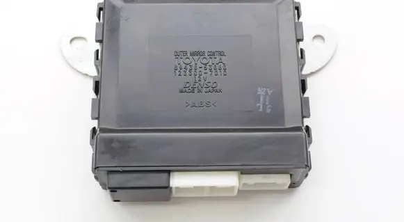 Volkswagen Golf V Other devices 1233007010 8943053060