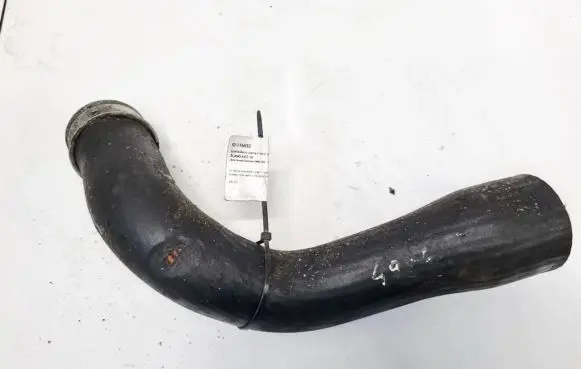 Jeep Grand Cherokee (WK) Intercooler hose/pipe