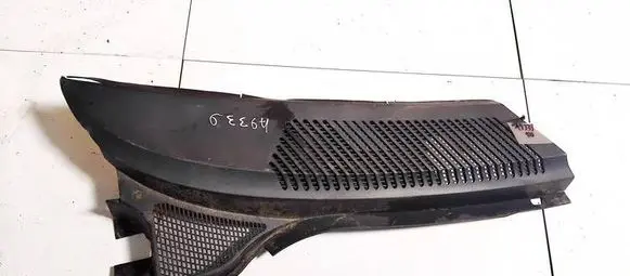 Renault Scenic I Wiper trim 8200050331